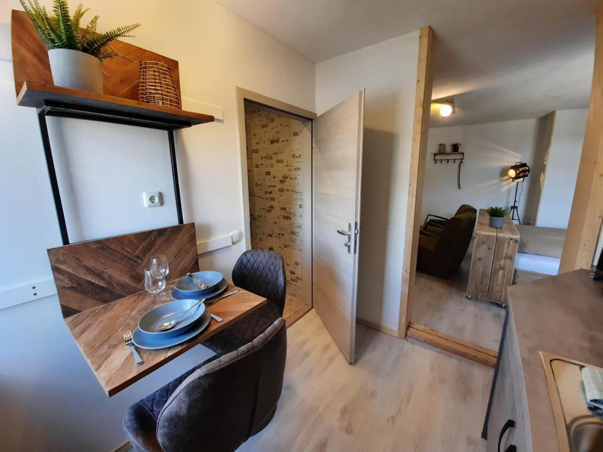 Apartments Und Bistro Zum Glasmacher Gehlberg Ngoại thất bức ảnh